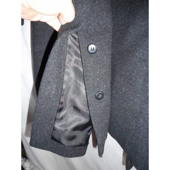 Vtg Harve Benard Black100% wool Overcoat lined - Picture 4 of 5